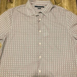 Perry Ellis slim fit button down shirt